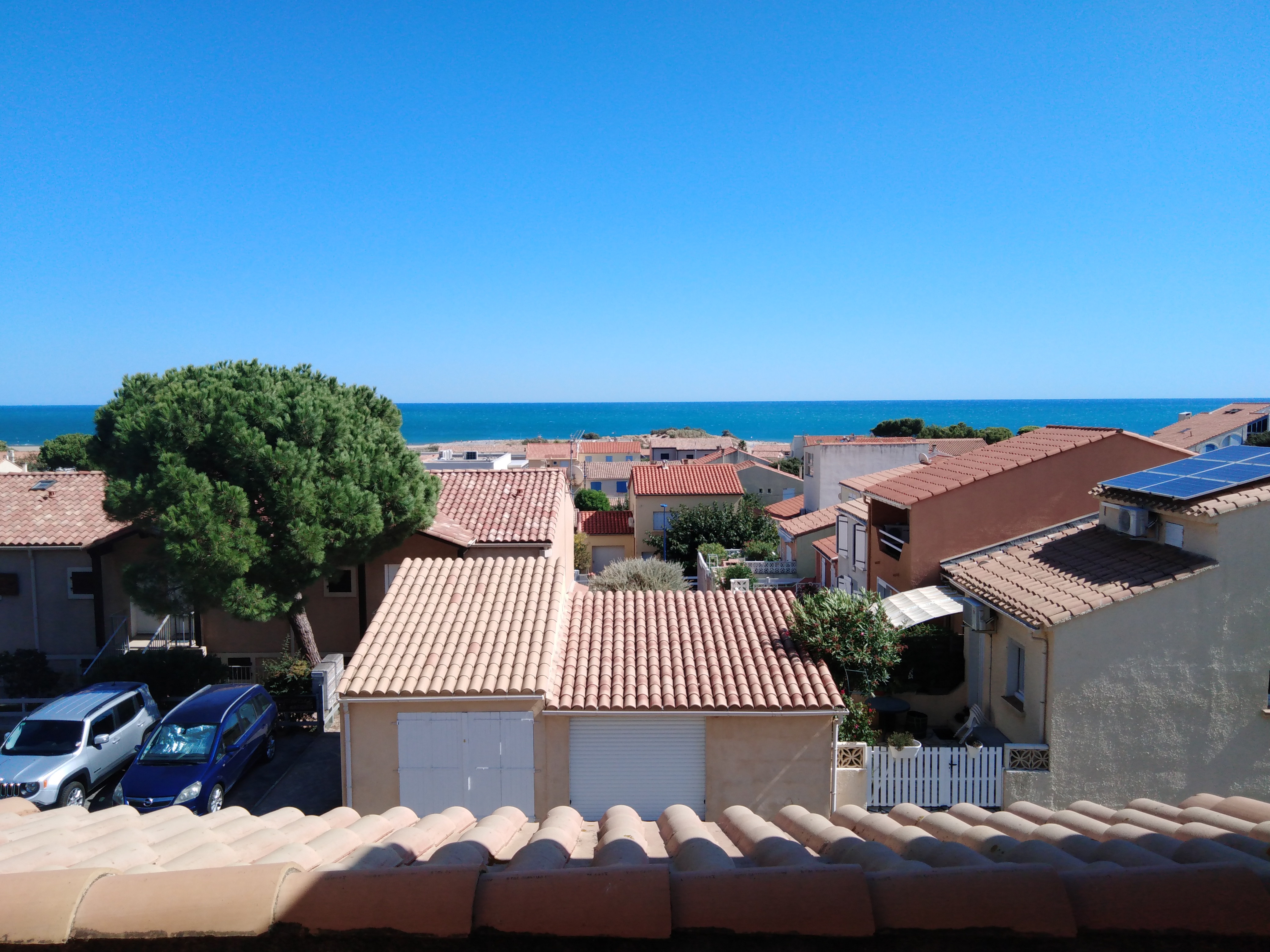 vente À St Pierre La Mer, grande maison de type 5 avec terrasse et vue